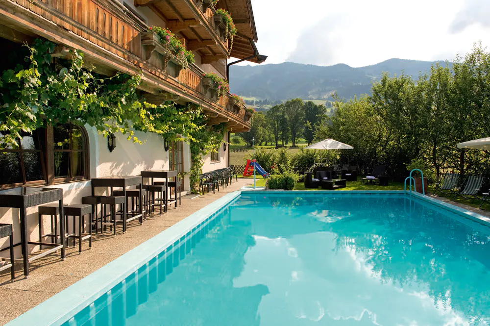 Felsentherme – Wellness i klipperne